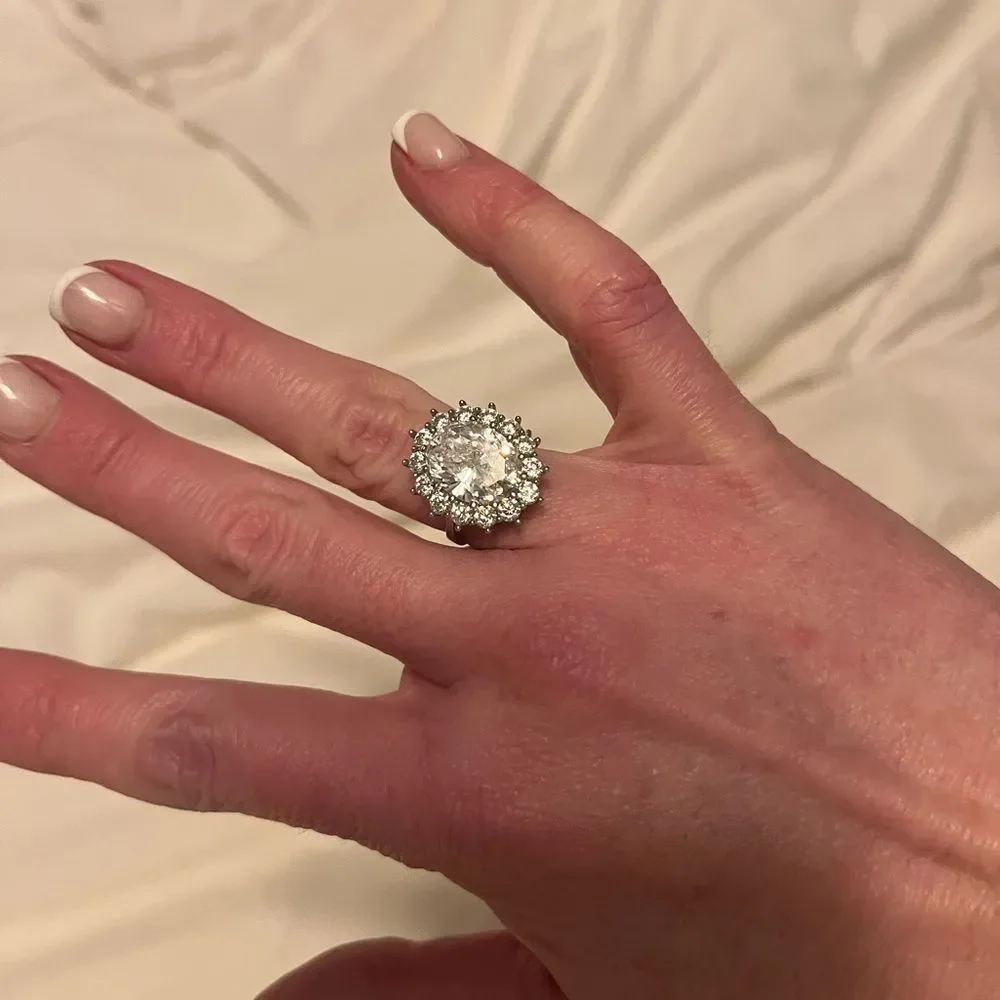 New Ross-Simons Silver and CZ ring size 6